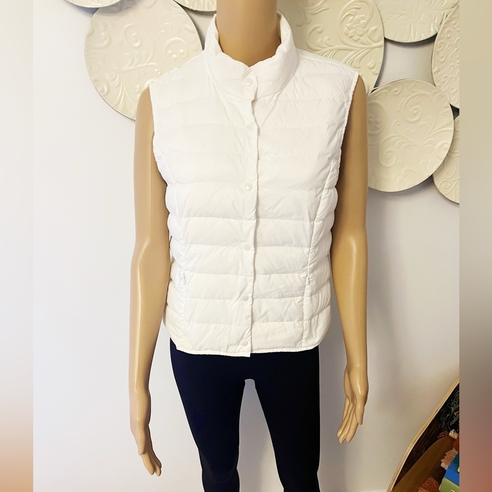 Tyler Boe Down Puffer Vest Medium